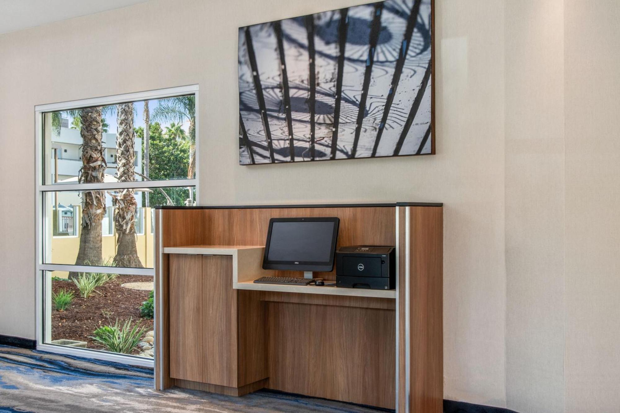 Fairfield Inn And Suites By Marriott San Jose Airport Екстер'єр фото