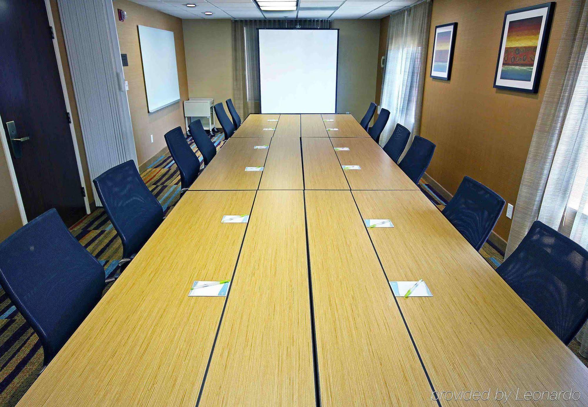 Fairfield Inn And Suites By Marriott San Jose Airport Екстер'єр фото