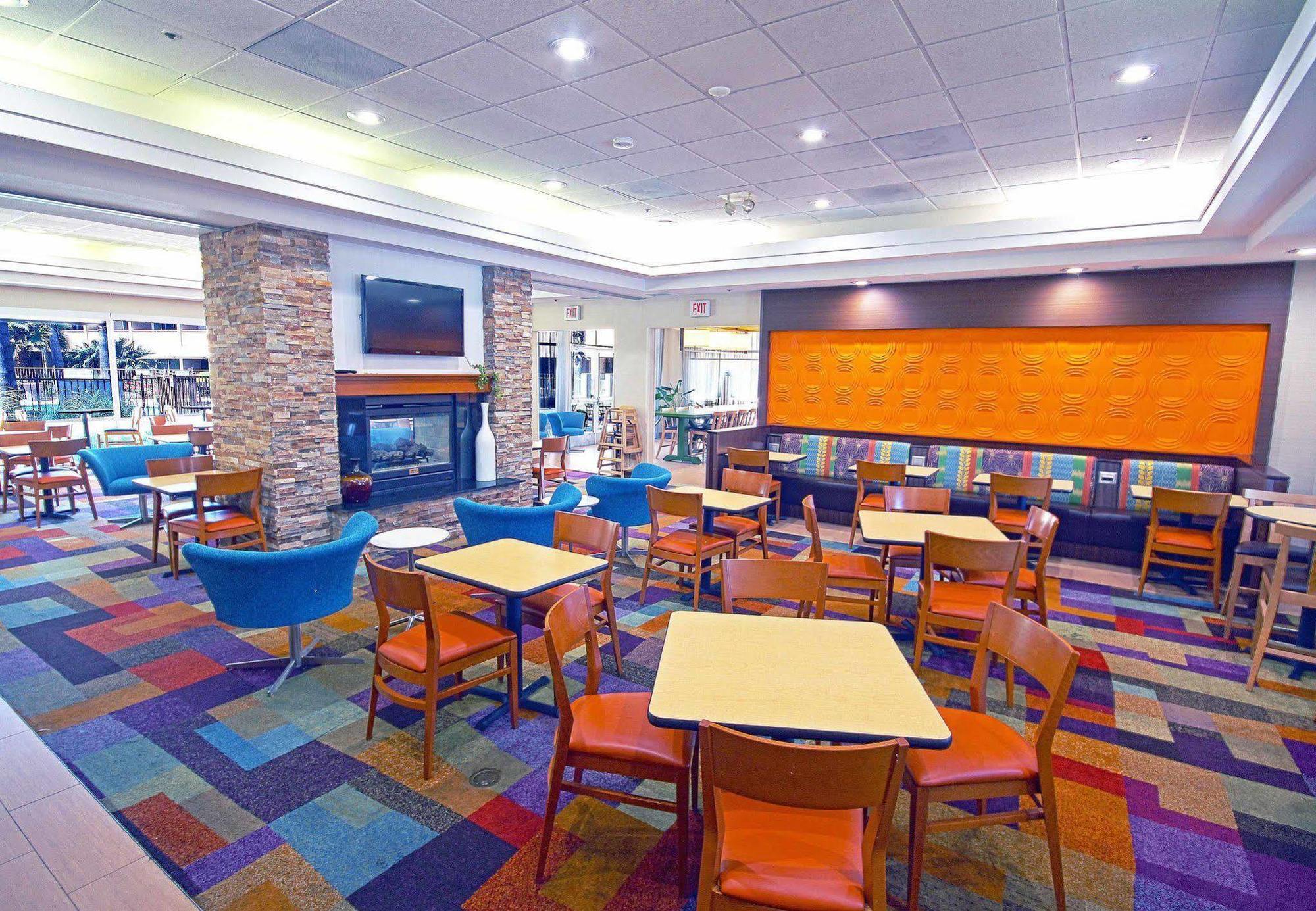 Fairfield Inn And Suites By Marriott San Jose Airport Екстер'єр фото